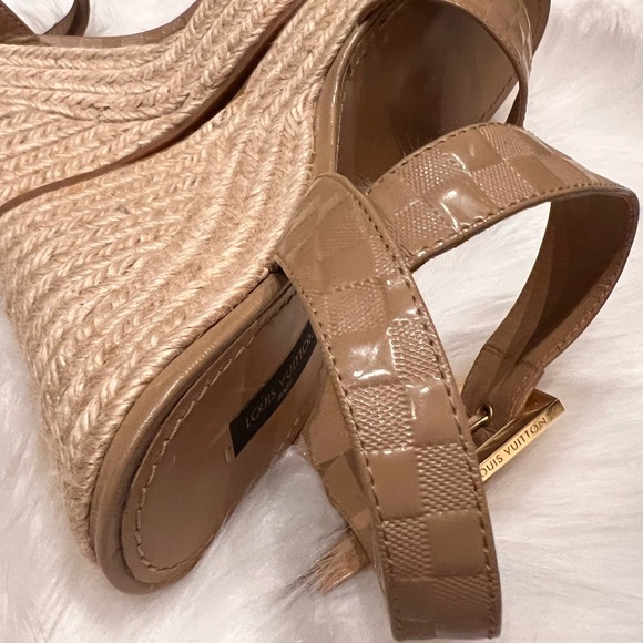 Louis Vuitton Jute Wedges - Picture 12 of 17